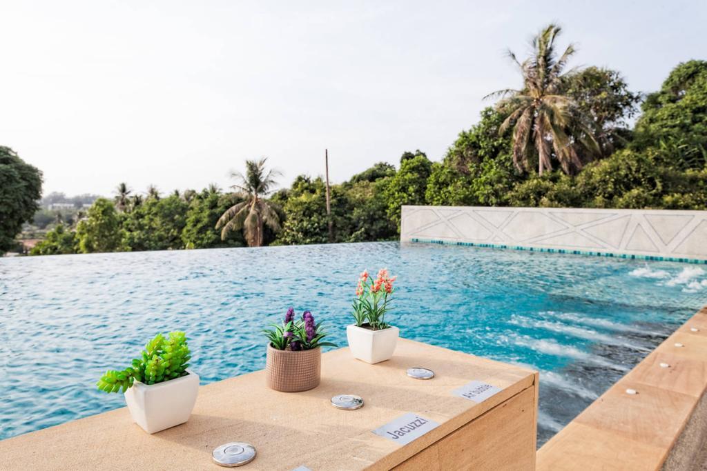 Happy Place Phuket Exterior photo